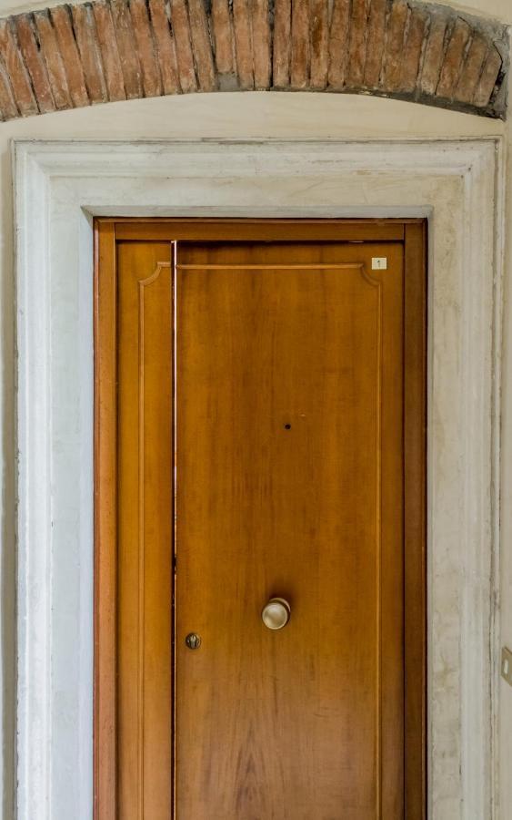 Suite Porta Borsari Верона Экстерьер фото