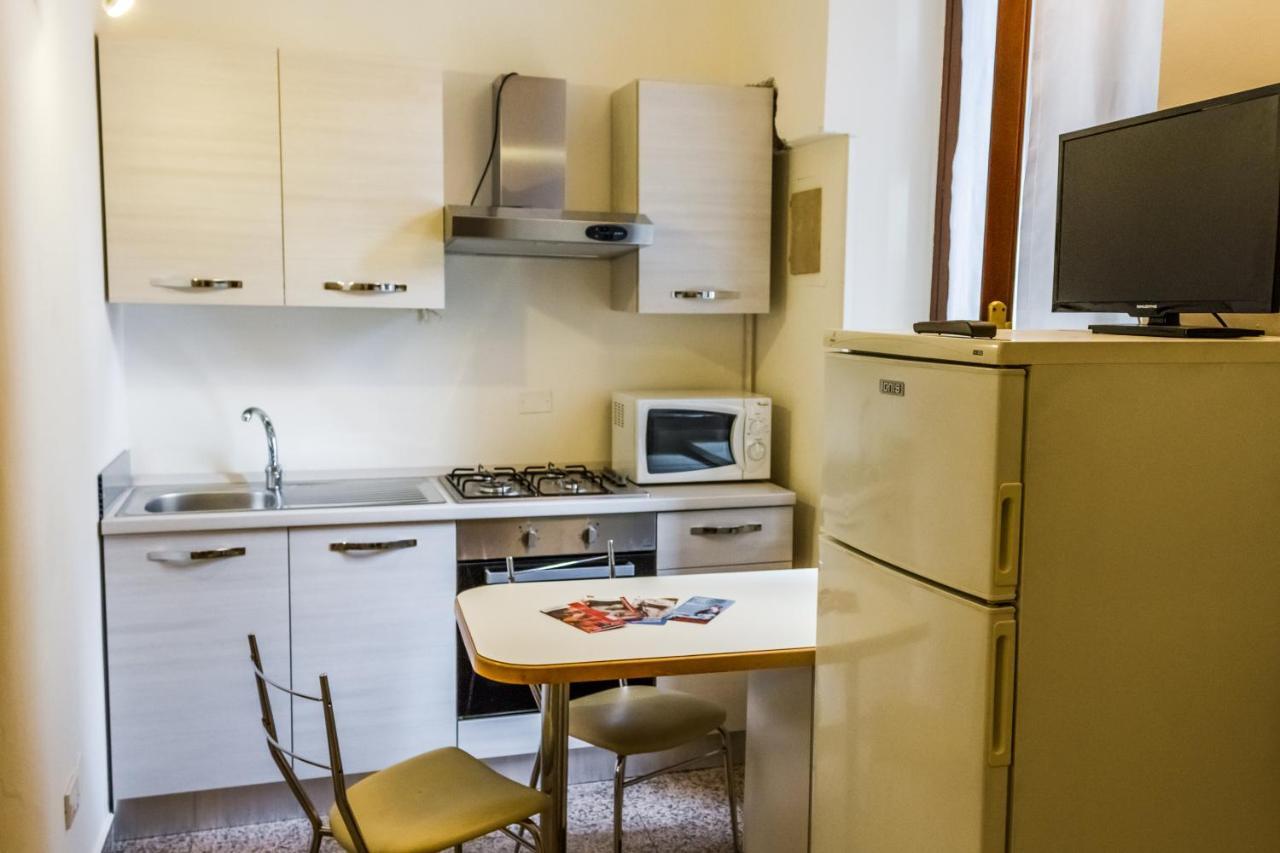 Suite Porta Borsari Верона Экстерьер фото