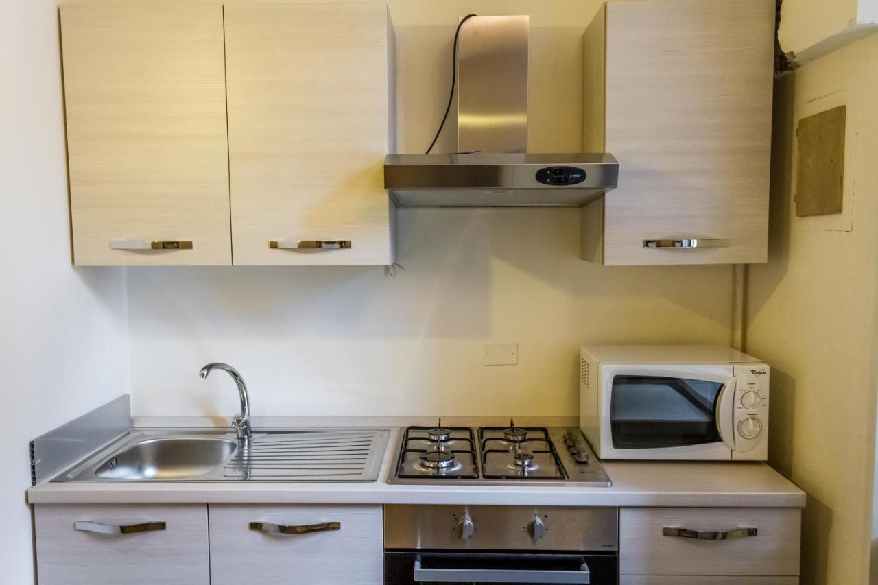 Suite Porta Borsari Верона Экстерьер фото