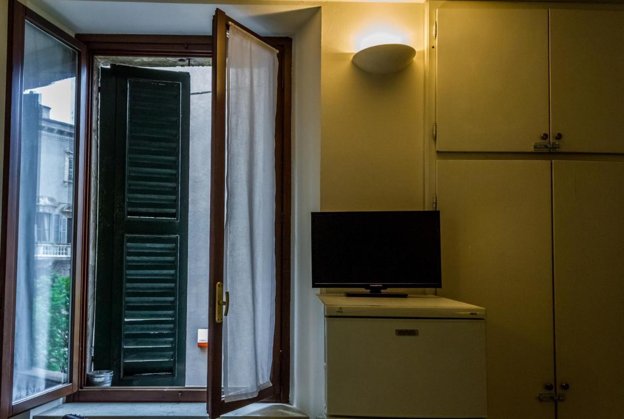 Suite Porta Borsari Верона Экстерьер фото